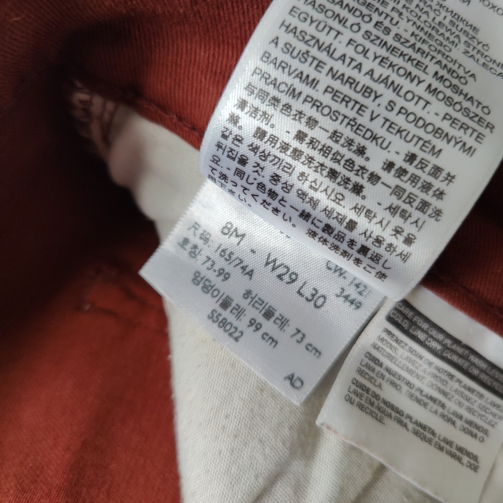 Levi's Classic Straight Jeans - Picture 7 of 8